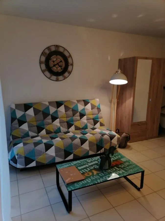 • Superbe appartement 2 à 4 personnes de 33m² en rez-de-chaussée • Toulouse France