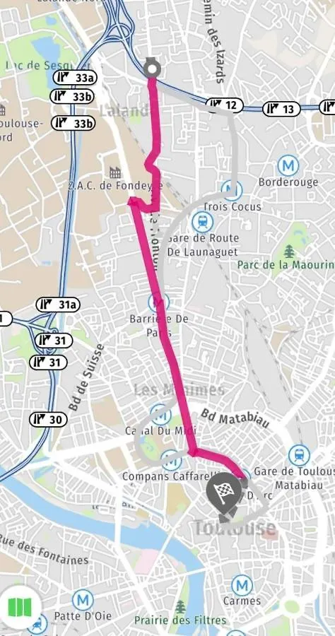 • Superbe appartement 2 à 4 personnes de 33m² en rez-de-chaussée • Toulouse